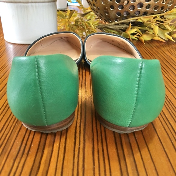 Tommy Hilfiger Naree Leather Pointed Flats - Picture 8 of 10